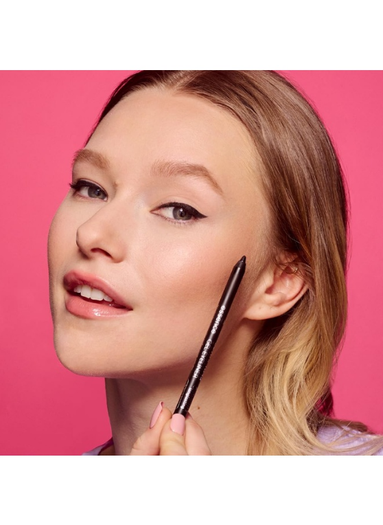 إيسنس بلاي آند ستاي جل آيلاينر مقاوم للماء 01 بلاك رافين 1.3 غرام