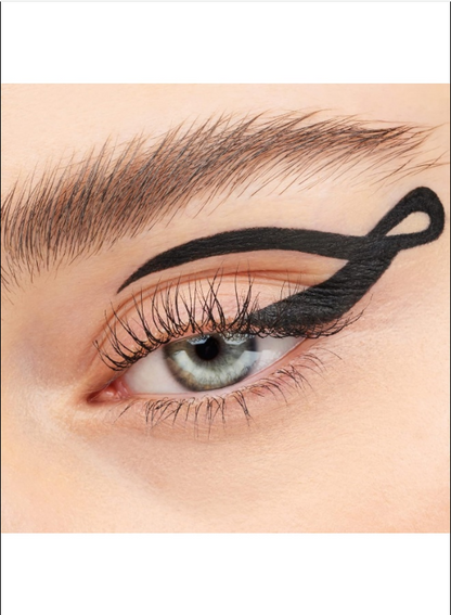 إيسنس بلاي آند ستاي جل آيلاينر مقاوم للماء 01 بلاك رافين 1.3 غرام