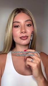 محدد شفاه فلورمار المقاوم للماء 243 هوت كوكو 4 غرام